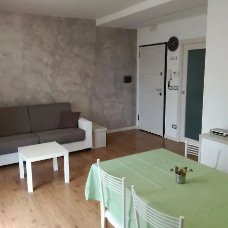 Apartment Fepy Al Lago